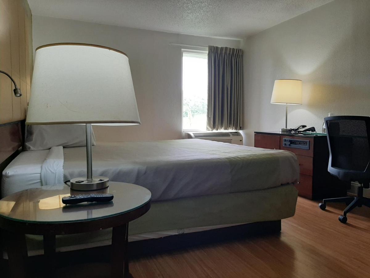 Econo Lodge Airport Near Billy Graham Parkway Charlotte Eksteriør billede