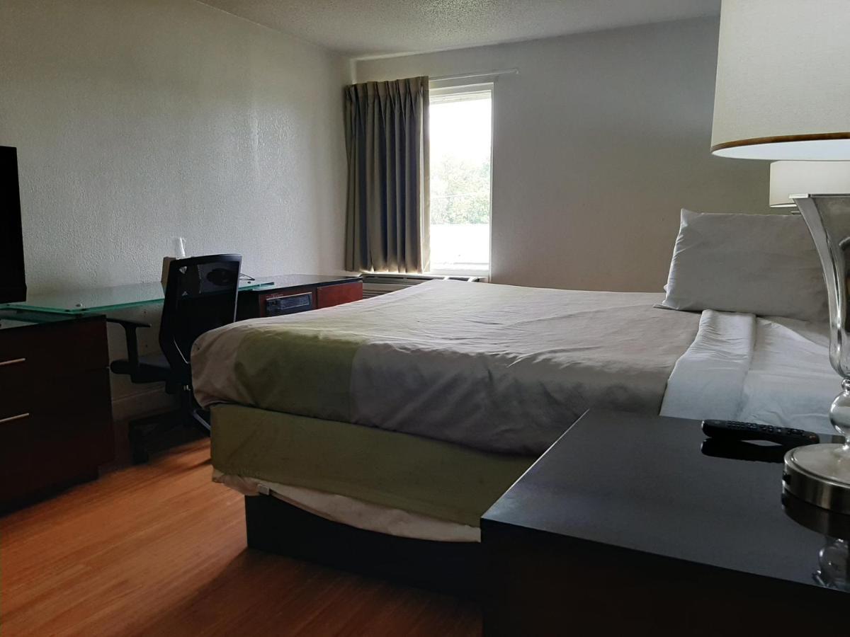 Econo Lodge Airport Near Billy Graham Parkway Charlotte Eksteriør billede