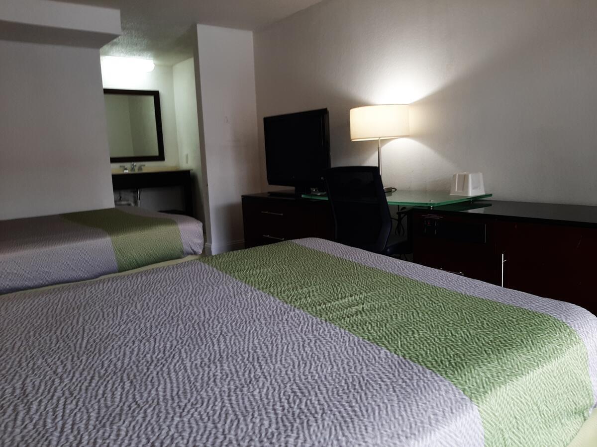 Econo Lodge Airport Near Billy Graham Parkway Charlotte Eksteriør billede