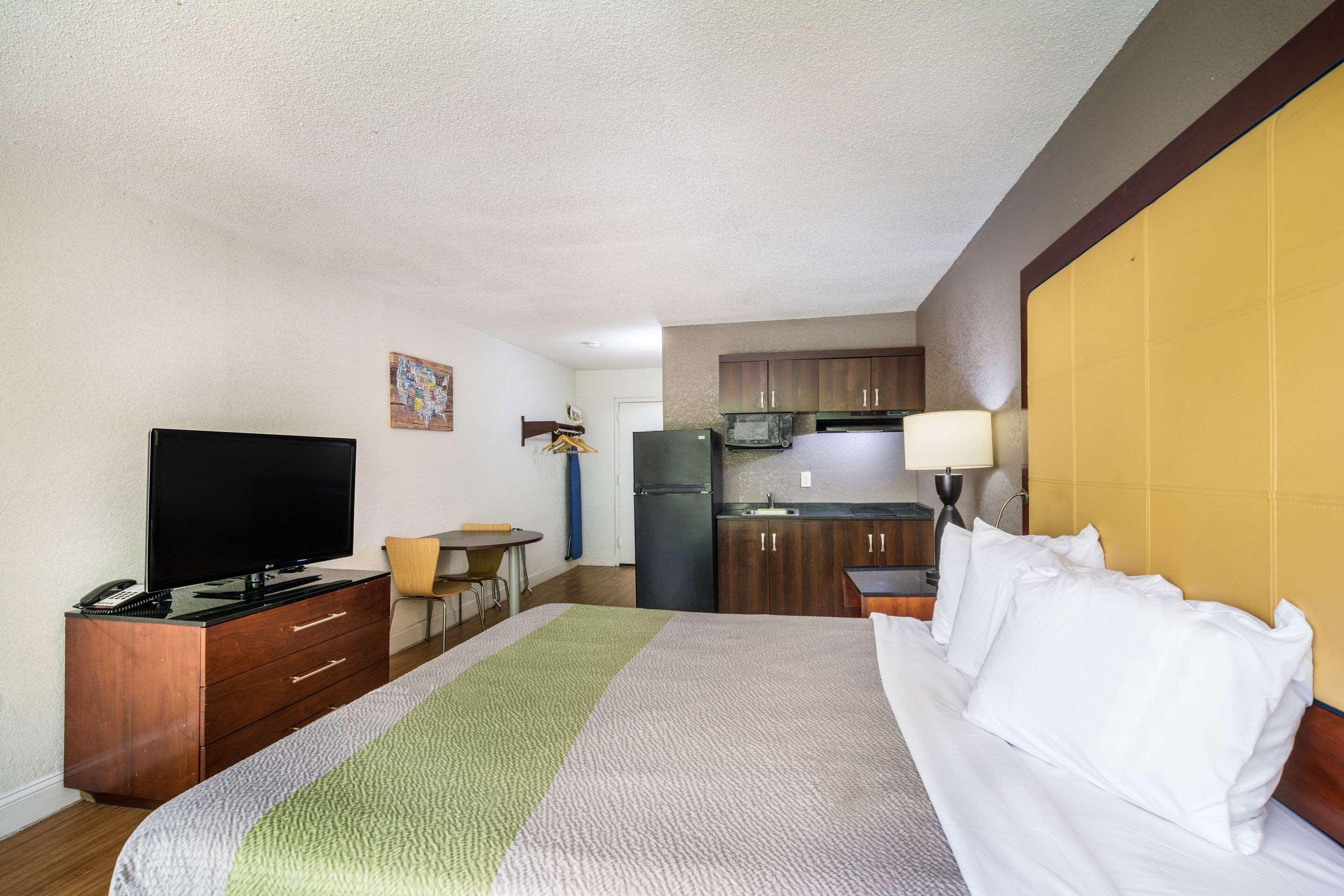Econo Lodge Airport Near Billy Graham Parkway Charlotte Eksteriør billede