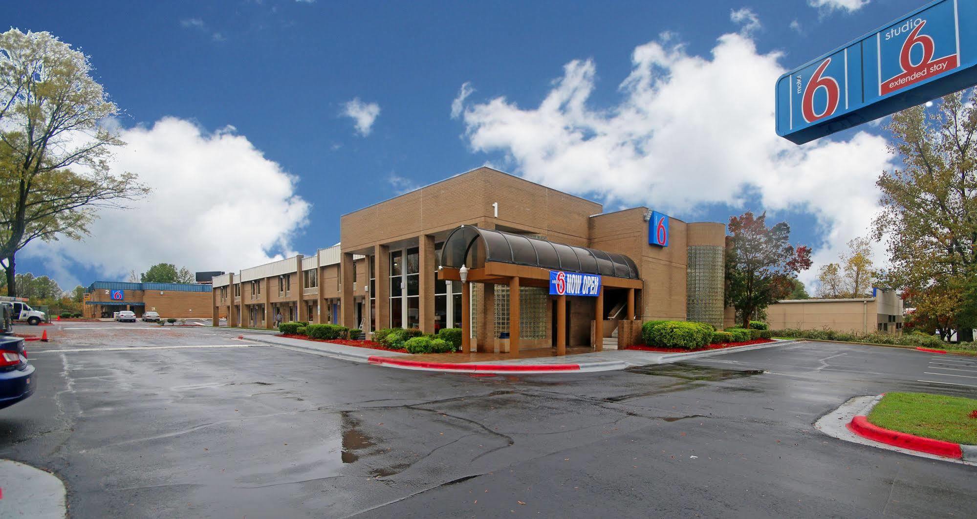 Econo Lodge Airport Near Billy Graham Parkway Charlotte Eksteriør billede