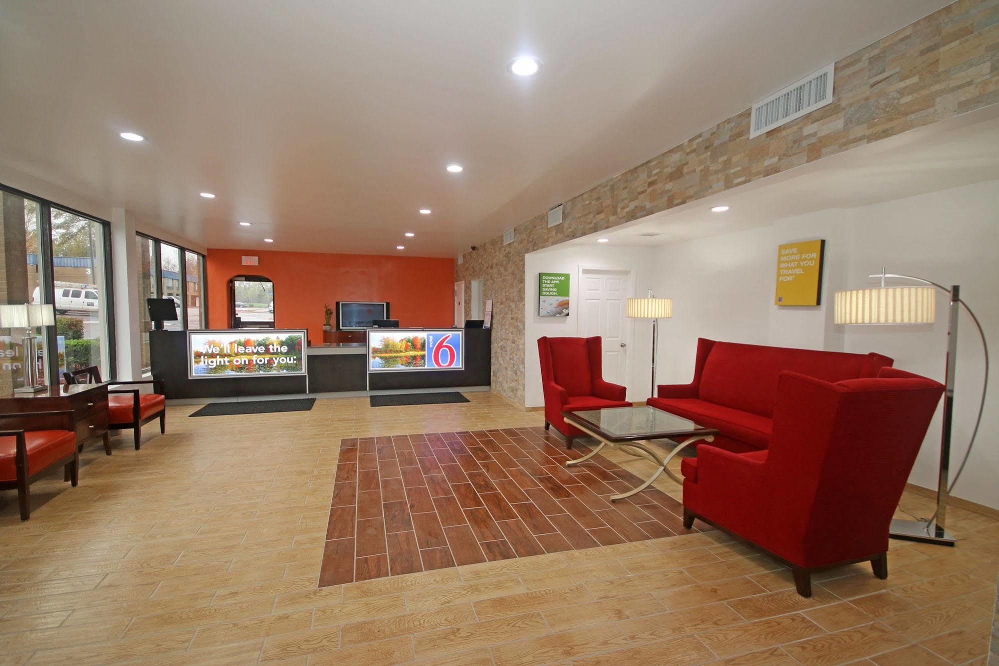 Econo Lodge Airport Near Billy Graham Parkway Charlotte Eksteriør billede